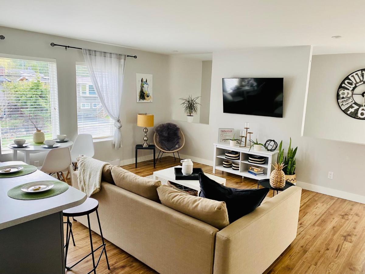 Cozy Suite Close To Nature And The City Maple Ridge Εξωτερικό φωτογραφία